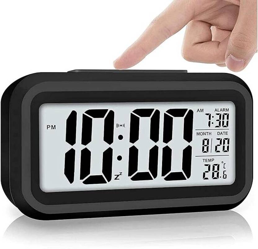 Trendhut Digital Black Clock